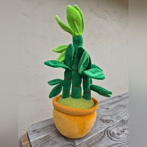 PLANT PALS BUDDIES LARGE 24" BAMBOO PLUSH TREE